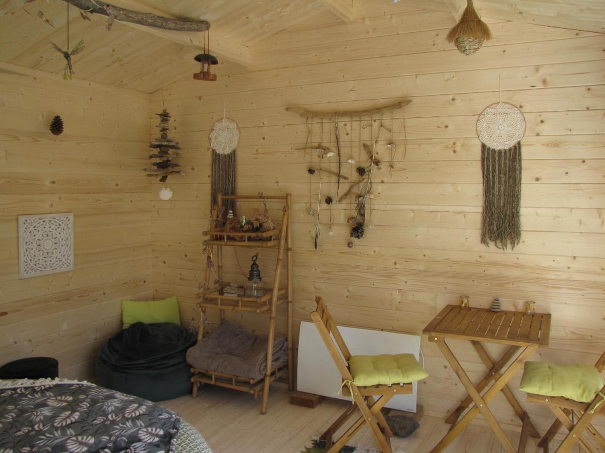 Au Fil De L Ance Bed and Breakfast Beauzac Exteriör bild