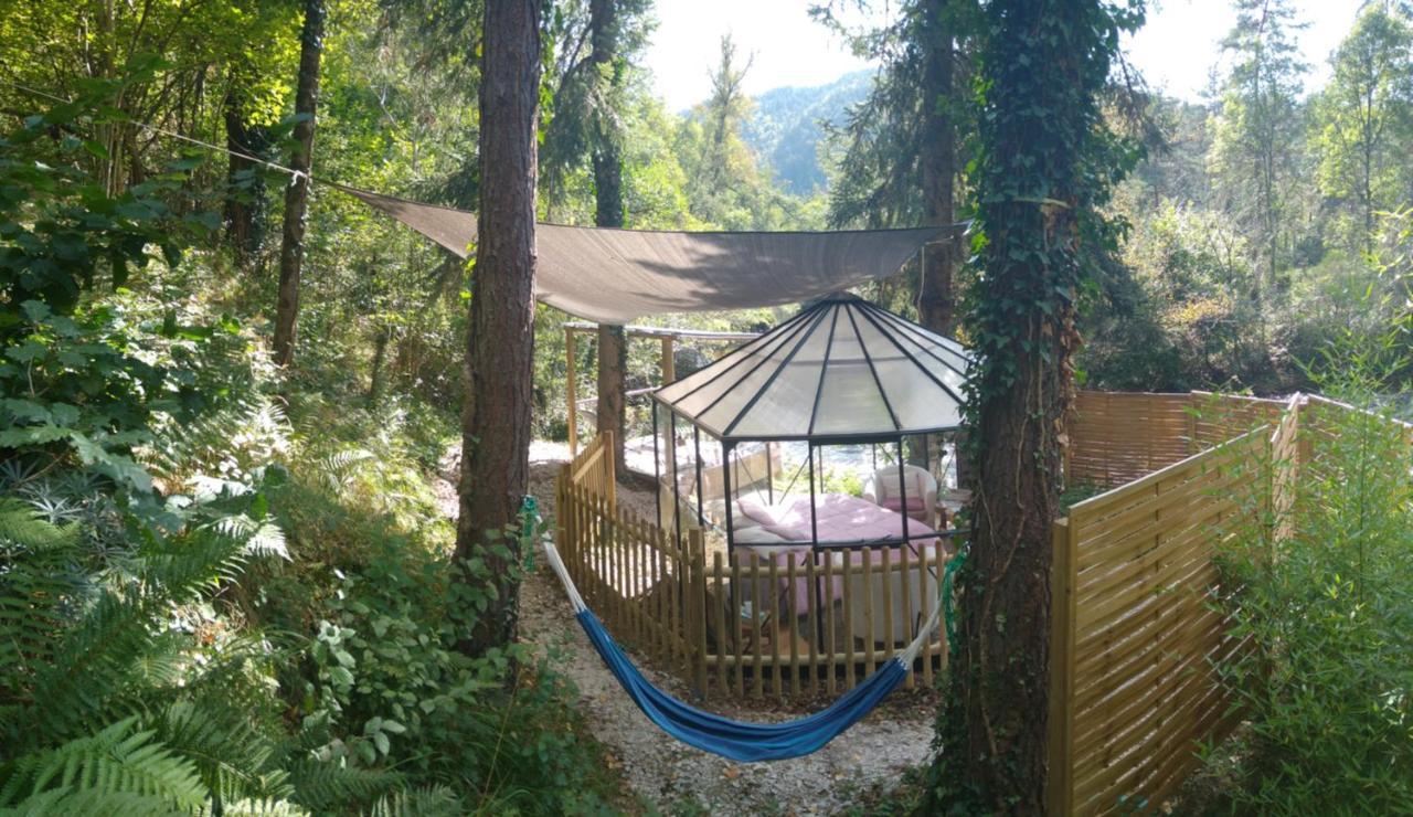 Au Fil De L Ance Bed and Breakfast Beauzac Exteriör bild